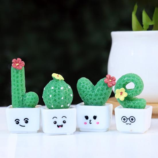 4/8Pcs/Set Mini Potted Cactus Ornament Cartoon Expression Love Shape Cactus Planter Pot