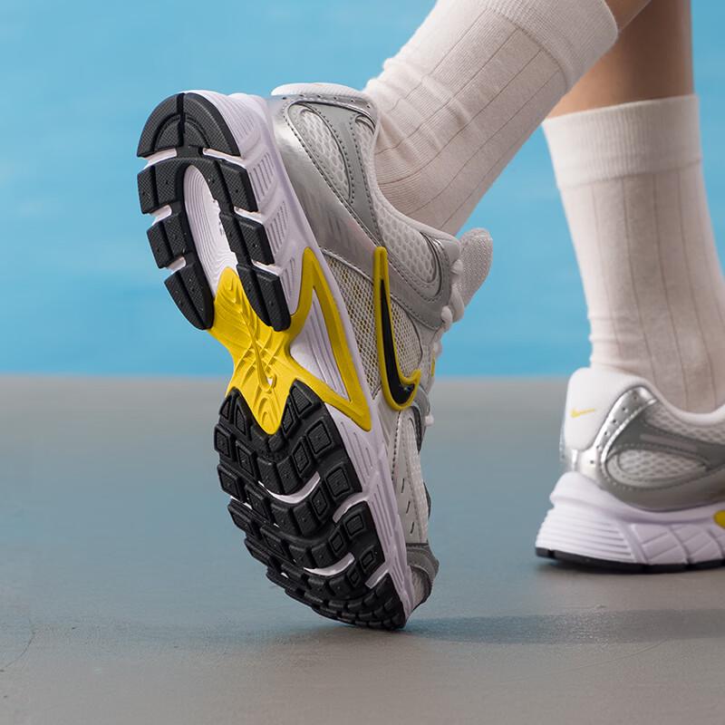 Nike Женская повседневная обувь серии V5 RNR