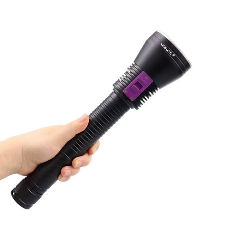 WIDE AWAKE High-Power Diving Flashlight