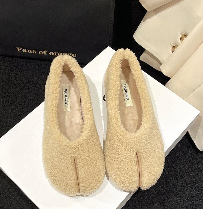 Обувь женская на плоской подошве мокасины с мехом с круглым носком осенние повседневные женские кроссовки платье мокасины осень-зима досуг пряжка ремешок флок резина