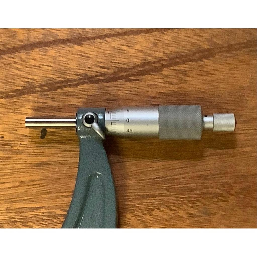 Used Mitutoyo Micrometer OM-200
