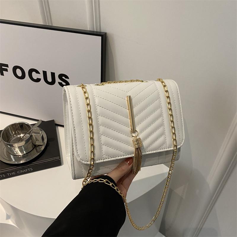 Fashionable Women's Spring Shoulder Bag Stylish Chain Crossbody Purse In Black Khaki Brown Burgundy White