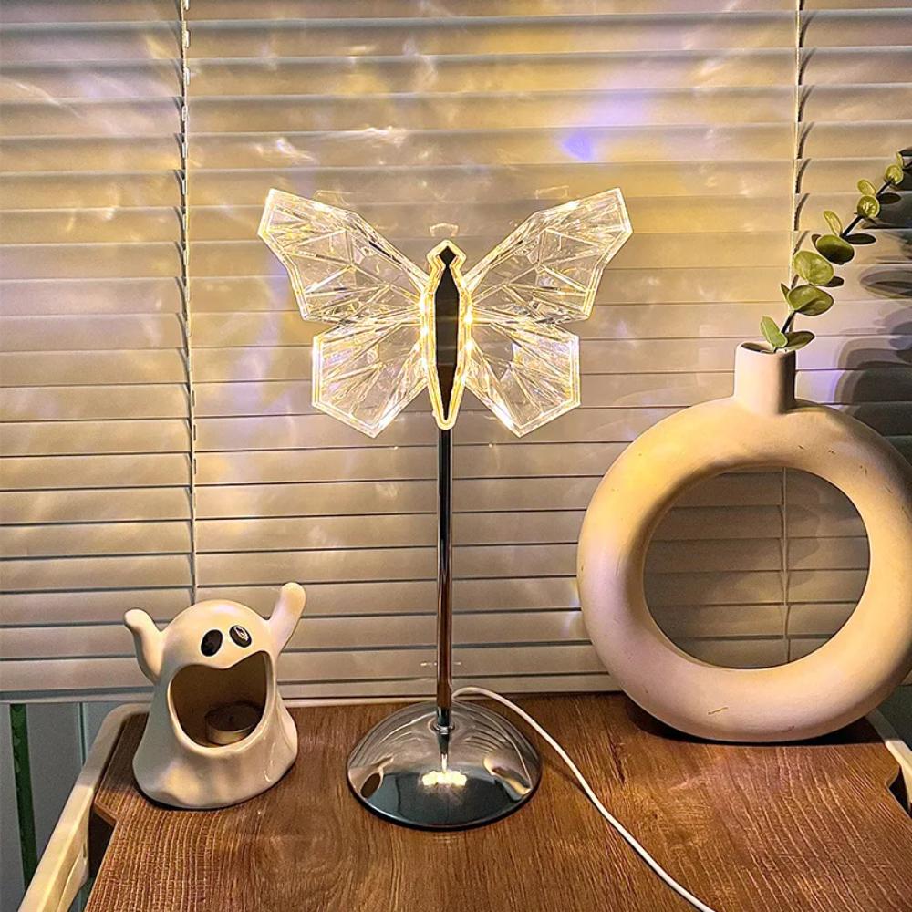 Metal Acrylic Butterfly Desk Lamp Nordic Bedroom Girl Room LED Rechargeable Bedside Atmosphere Small Night Light
