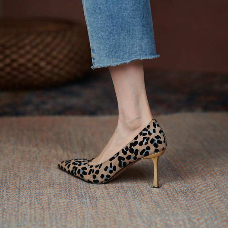 Европа 2024 весна и осень новые французские туфли с леопардовым принтом на высоком каблуке женские новые легкие сексуальные универсальные туфли на шпильке