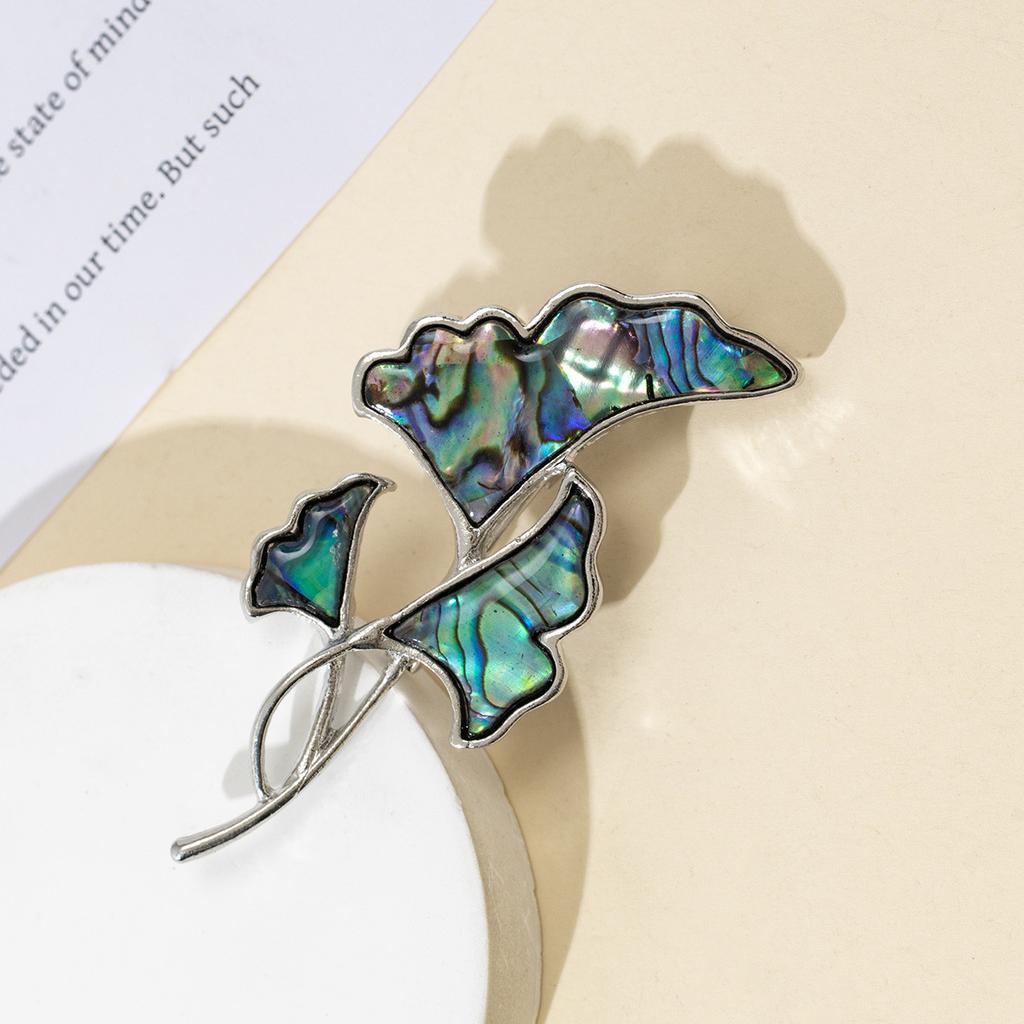 Ювелирные изделия из натурального перламутра с ракушками в виде кленовых листьев, брошь-подвеска для элегантных женщин-очаровашек, брошь-ювелирное изделие в подарок 62x30 мм