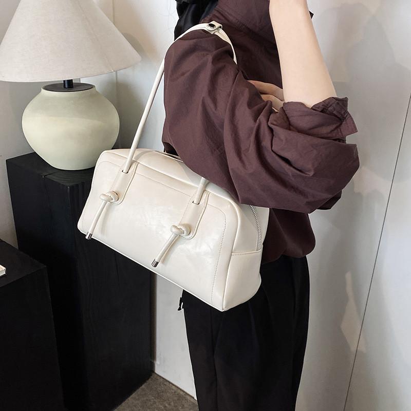 Ielgy High-End Retro Large-Capacity Bag Commuter Shoulder Fashion Portable Pillow Bag