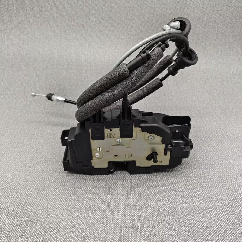 Rear Door Lock Actuator LH For HYUNDAI SANTA FE 2007-2009 #81410 2B000 814102B000 81410-2B000