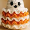 Halloween Crochet Ghost Handmade Knitted Ghost with Pumpkin Hat Cute Plush Ghost Tabletop Decoration for Desk Bookshelf Home Decor