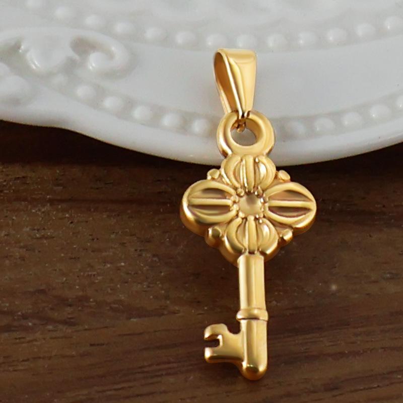 Yori 2Pcs Stainless Steel Key Heart Anchor Cross Pendant Vacuum Electroplating 18K Gold Color Preserving in Furnace