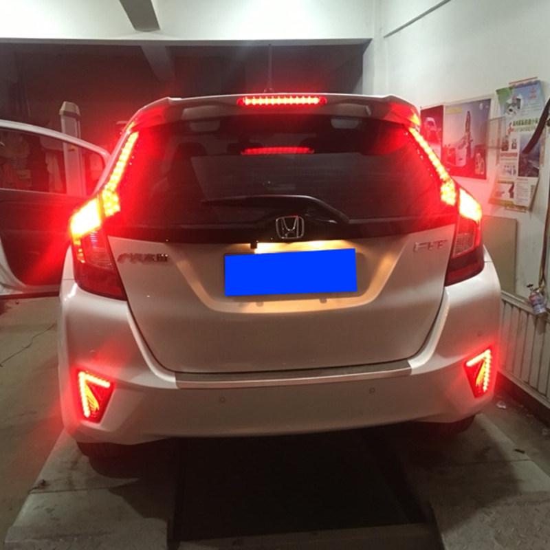 Задний спойлер на крышу Honda FIT, без сверления, 2014-2020, с подсветкой G