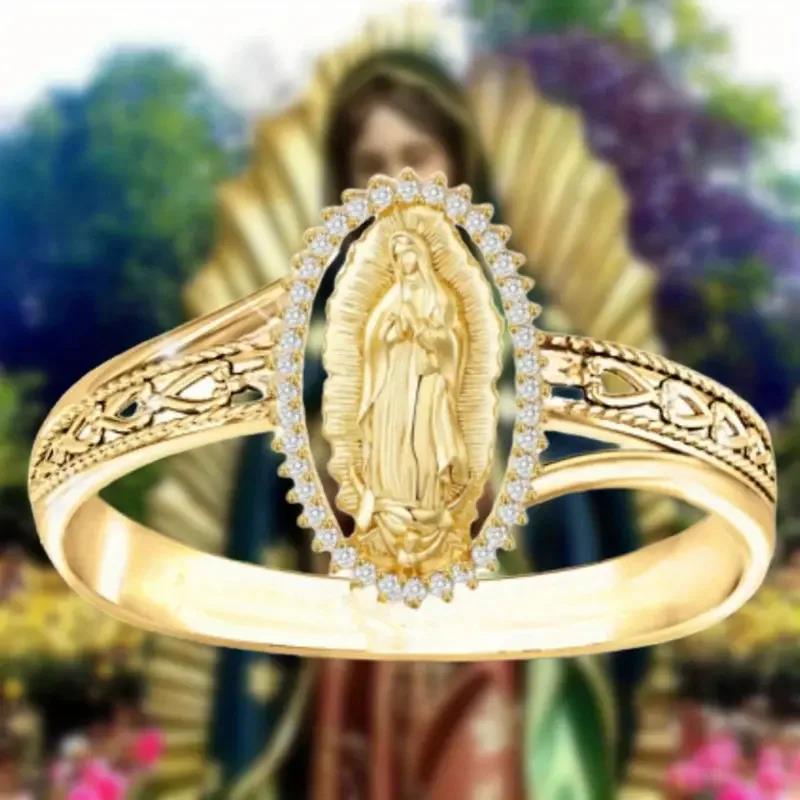 Elegant oval-shaped gold ring with diamonds surrounding the image of the Virgin Mary versatile and elegant