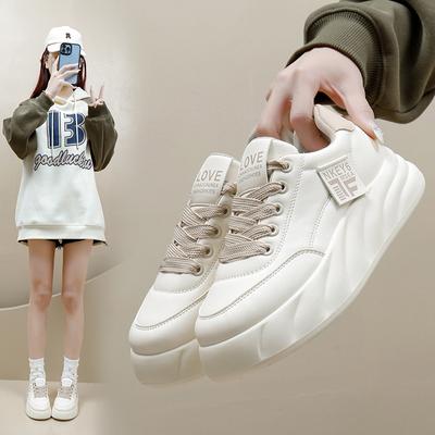 Женские модные кроссовки на платформе. Удобные повседневные прогулочные туфли для скейтбординга. Кроссовки из искусственной кожи. Легкая спортивная обувь на плоской подошве для женщин.