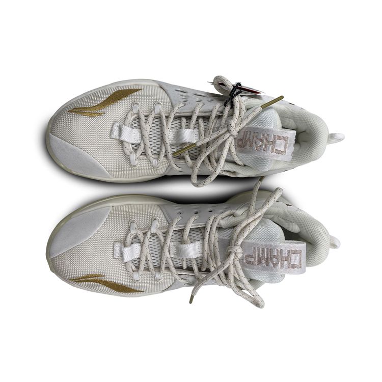 Li Ning Sonic 7 CBA League PE Slip Resistant Durable Low Top Basketball Shoes Men Sneakers White Platinum ABAP033-V