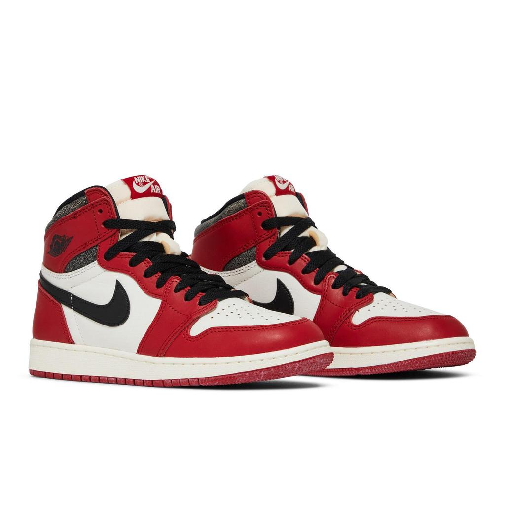 Air Jordan 1 Retro High OG Grade School 'Chicago Lost Found' (Unisex) Varsity Red / Black / Sail / Muslin Kids' Basketball Shoes FD1437 612