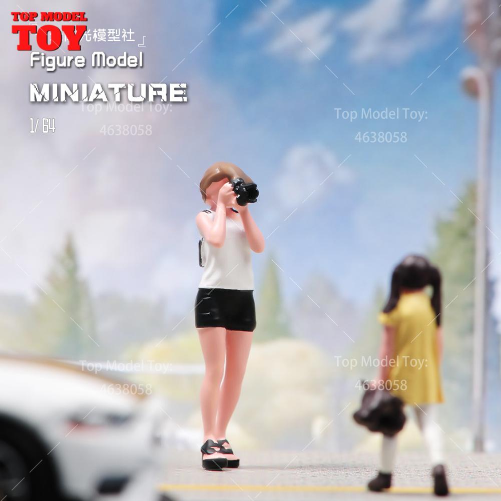 Раскрашенные миниатюры Масштаб 1/64 Красота Красивый Мальчик Полицейский Девушки Мужчина Женщина Сцена Фигурка Модель Для Автомобиля Транспортные Средства Украсить
