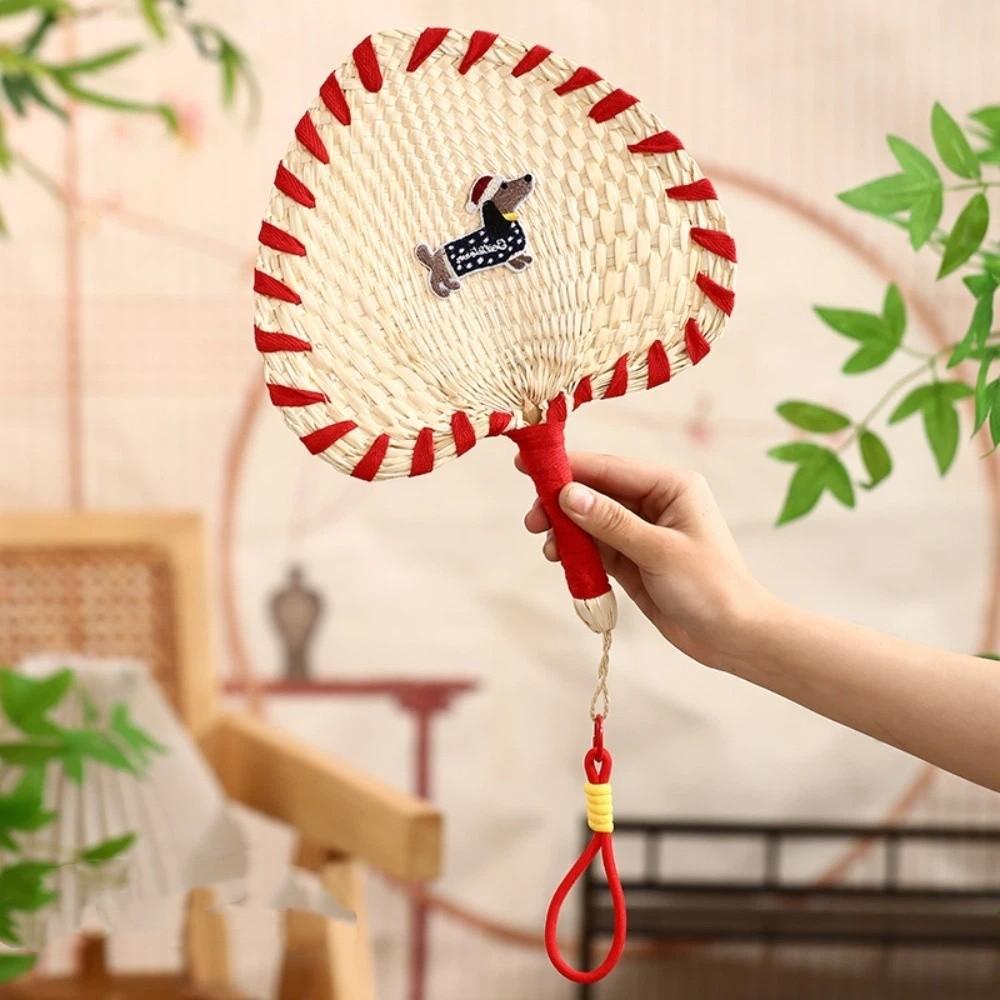 Animal Pattern Straw Woven Fan Handmade Handheld Fan Creative Decorative Fan Home Decoration