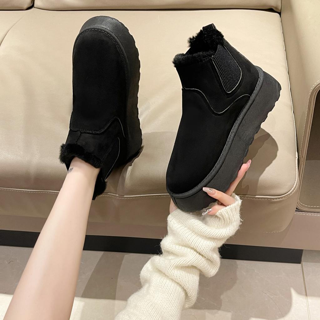 New Winter Women's Boots High-top Snow Boots Thickened Plush Warm Simple and Versatile Comfortable Cotton Shoes