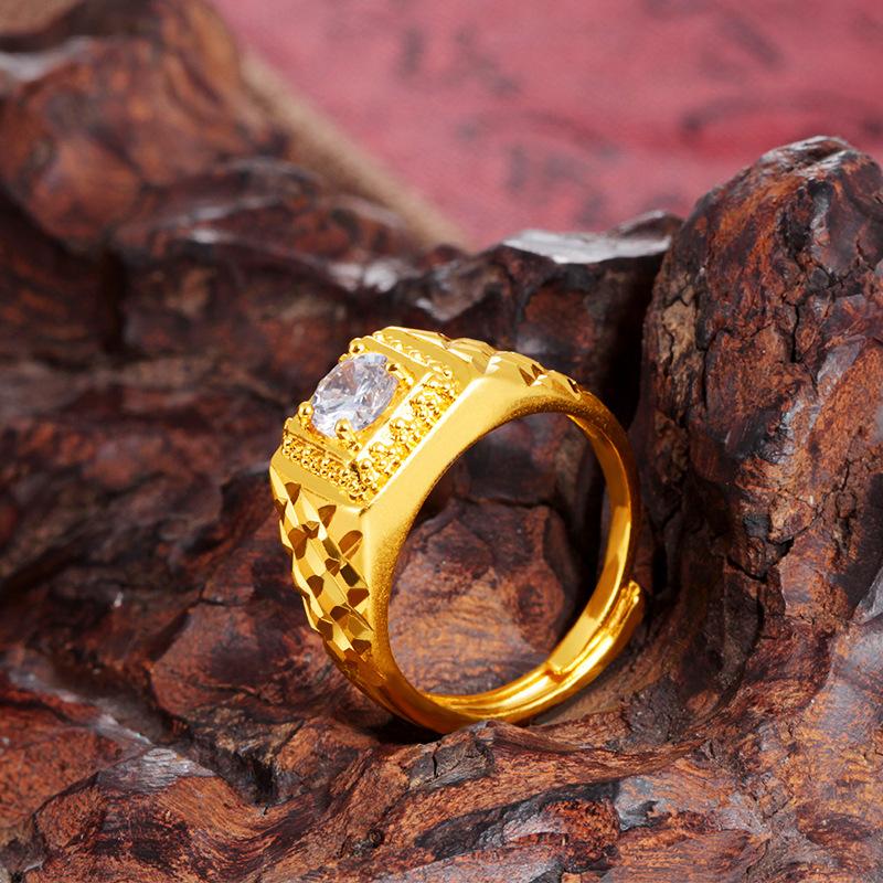 Мужское стильное кольцо 24K Gold Au999 со сверкающими вставками | Геометрическое матовое золото с гранеными акцентами, Изысканное для бизнеса