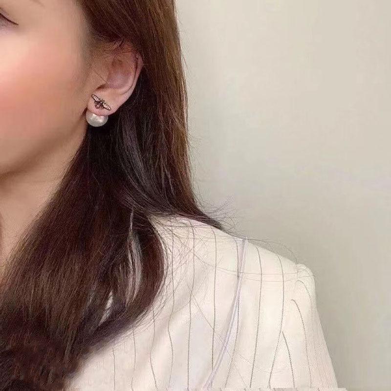 Винтажные серьги-гвоздики с подвесками в виде насекомых и пчелы из жемчуга для женщин, темпераментные, изысканные, золотистого цвета, с цирконием, аксессуары для вечеринок, подарок