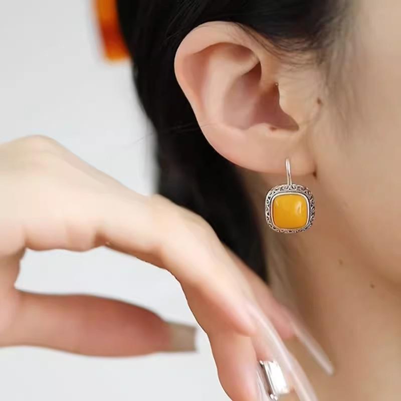 Серьги из серебра 925 пробы с мотивом травы Тан, благоприятным облаком и медовым воском для женщин, ретро, тисненые, желто-красные, квадратные, ювелирный подарок
