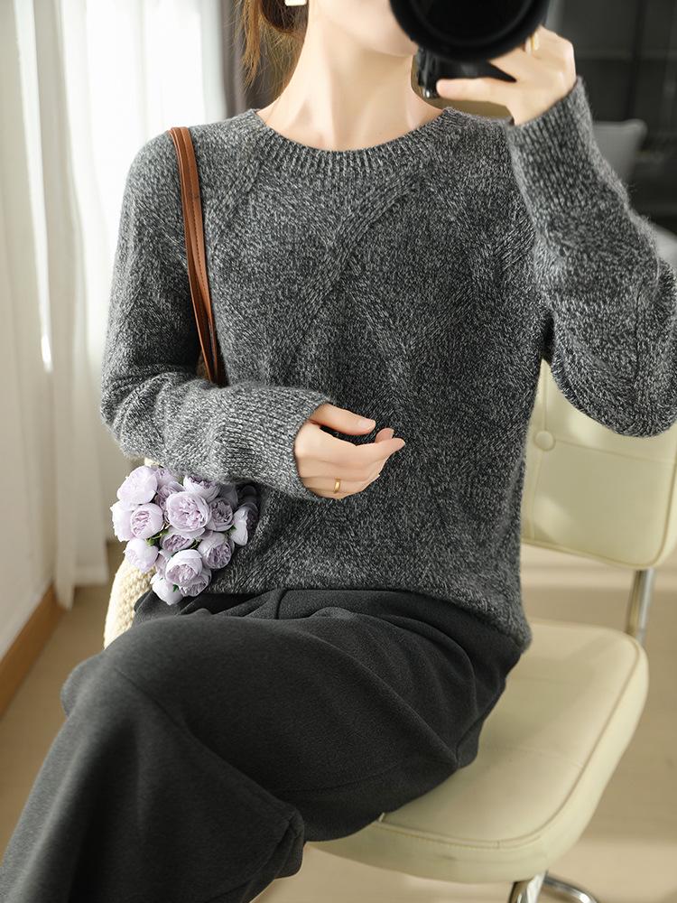Women's 100% Pure Wool Round Neck Thickened Sweater for Autumn/Winter