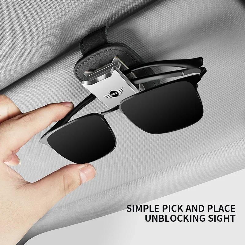 BAJC1 2025 For BMW MINI Fashion Car Sun Visor Glasses Clip Leather Eyeglasses Clip For BMW Mini Cooper F54 F55 F56 R56 R60 SONE Roadst