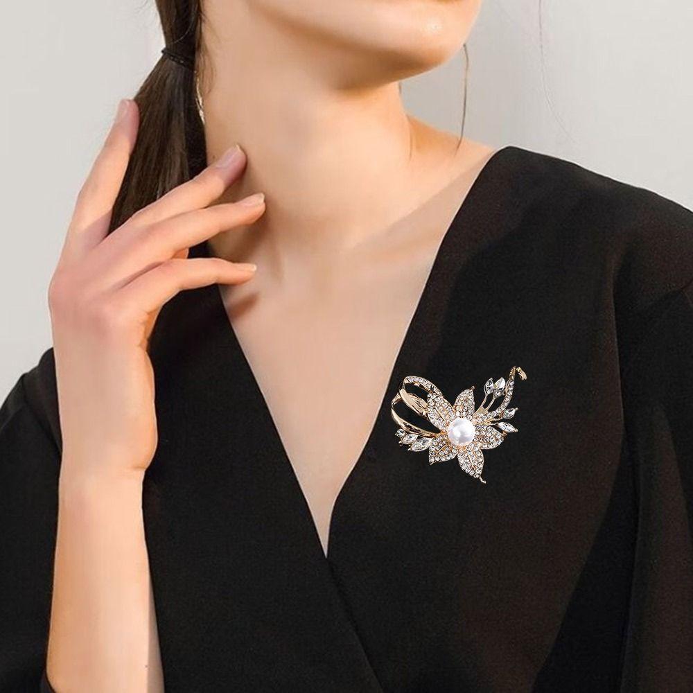 Jewelry Gifts Lapel Pins Flowers Badge Sweater Brooch Elegant Brooch Pins Women