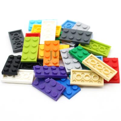 50 шт. Совместимая с Moc пластина 3020 Кирпичики 2x4 Разноцветные строительные блоки Обучающие сборные частицы Аксессуары Игрушка Город