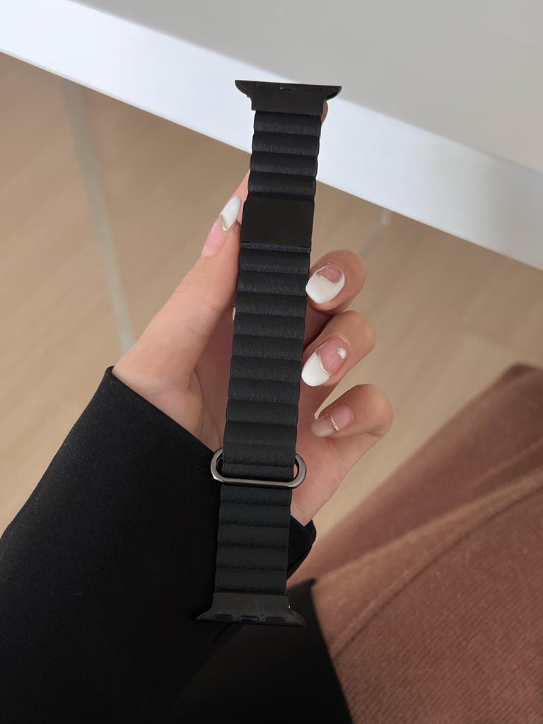 Магнитный кожаный ремешок для Apple Watch 44 45 49 мм 40 41 мм 42 38 мм 46 мм Металлический ремешок из нержавеющей стали для iwatch 8 7 SE 6 5 4 3 2 S10