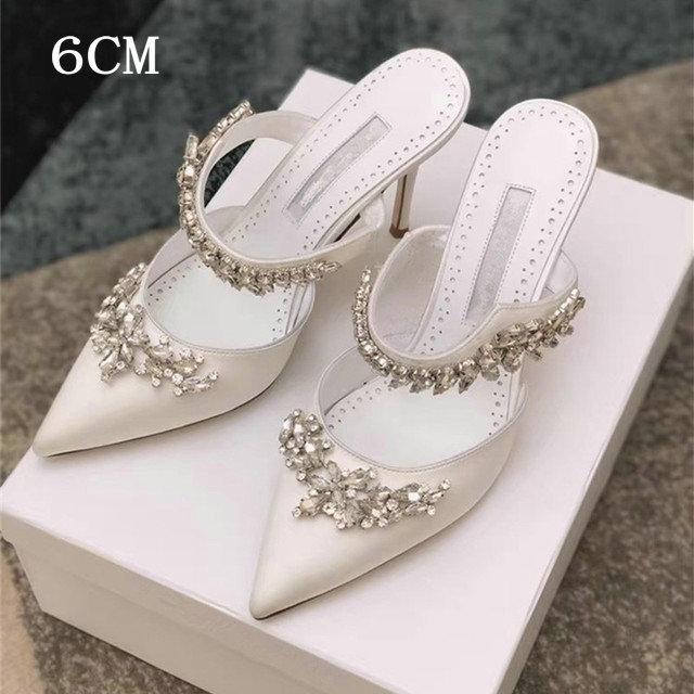 Высокая мода! Французские остроносые плоские сандалии со стразами, богиня, нишевый дизайн, чувство стиля, высокий каблук, полубосоножки