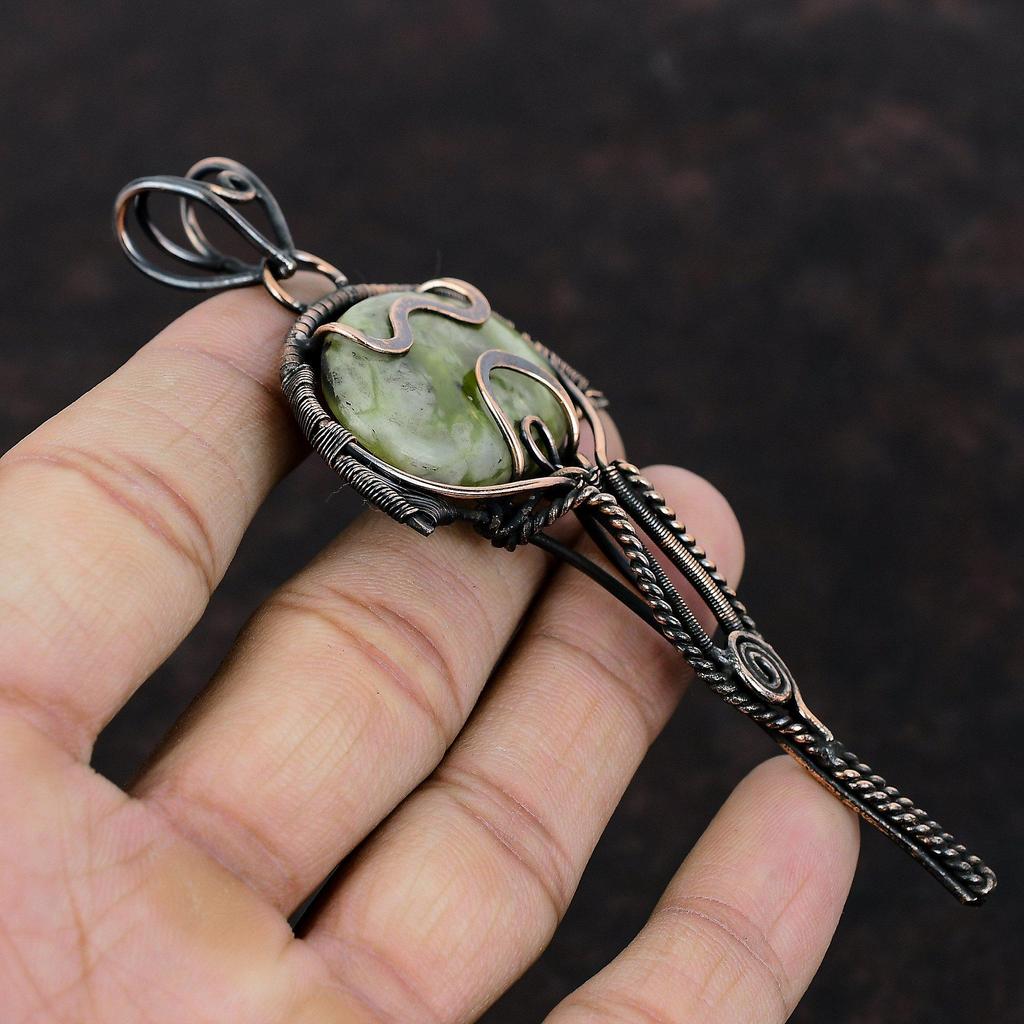 Подвеска из зеленого арагонита, обернутая медной проволокой, ювелирное изделие, подвеска с драгоценным камнем, украшение из зеленого арагонита, ручная работа, женская подвеска, подвеска, обернутая медной проволокой