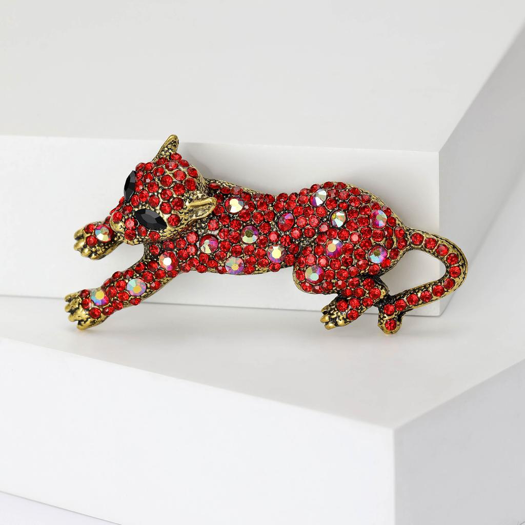 Высококачественная брошь ручной работы в виде гепарда со стразами, модная бижутерия, булавка для воротника, аксессуары
