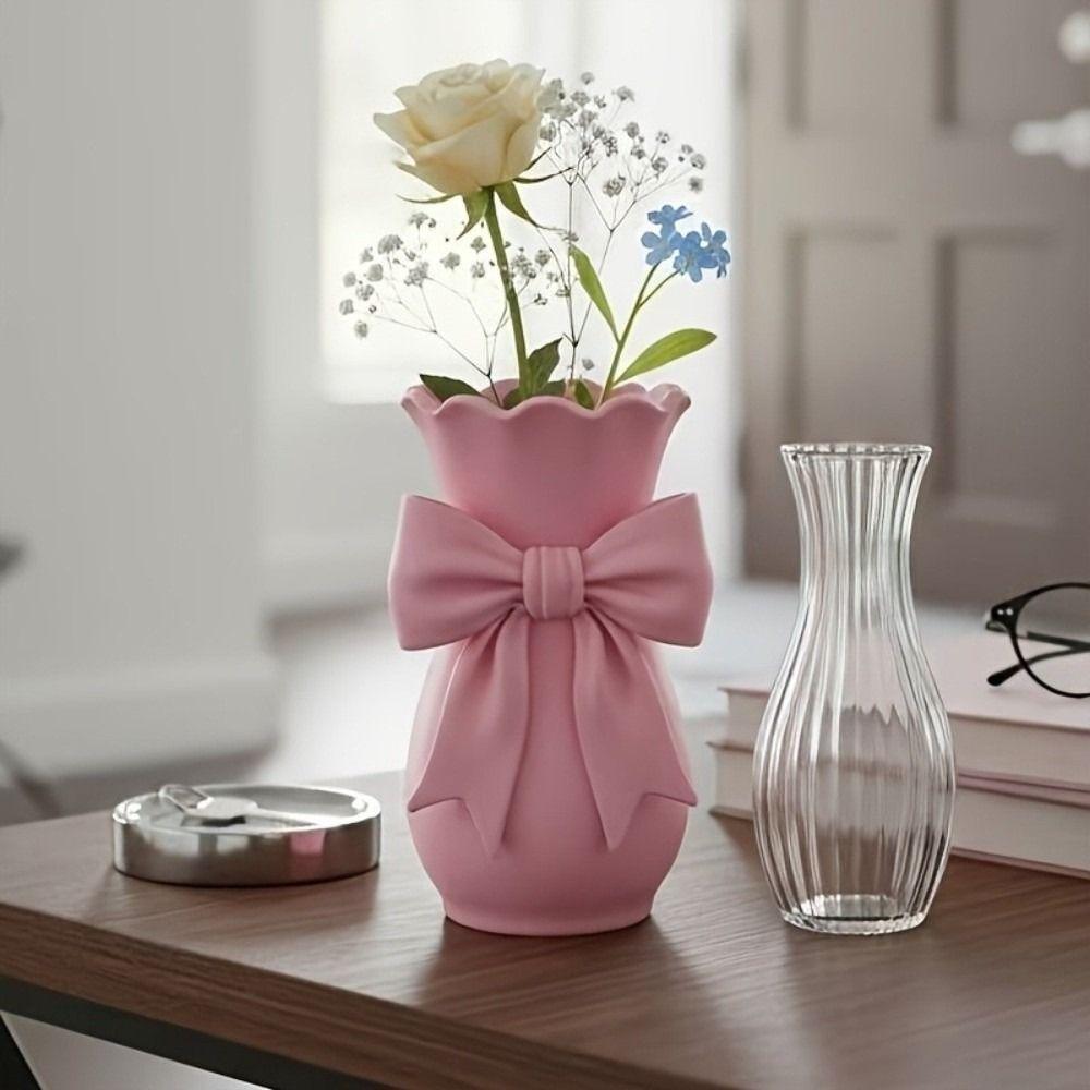 Twisted Design Flower Arrangement Container Tabletop Flower Pot Office Tabletop Ornaments