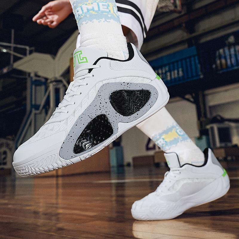 Autumn Tatum 2nd Generation Outdoor Basketball Shoes Men's Actual Combat Non-slip Wear-resistant Outdoor Medium and Small Shoes Street Style