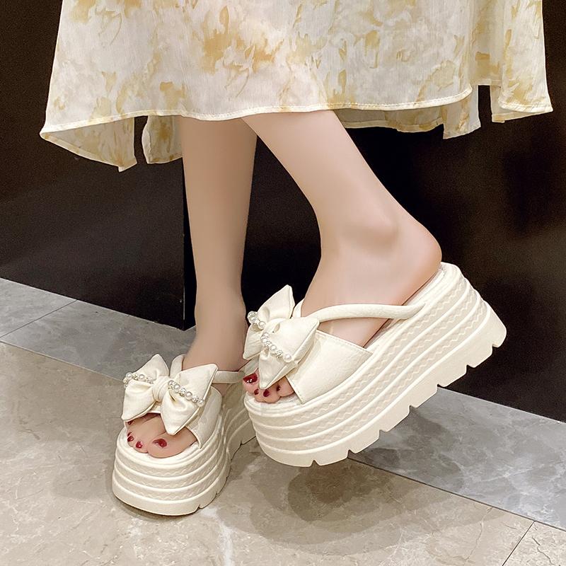 Модная женская обувь из натуральной кожи, домашние тапочки на платформе, сланцы, женские пляжные шлепанцы, пантофли, сабо 2025, домашние тапочки на платформе, женские