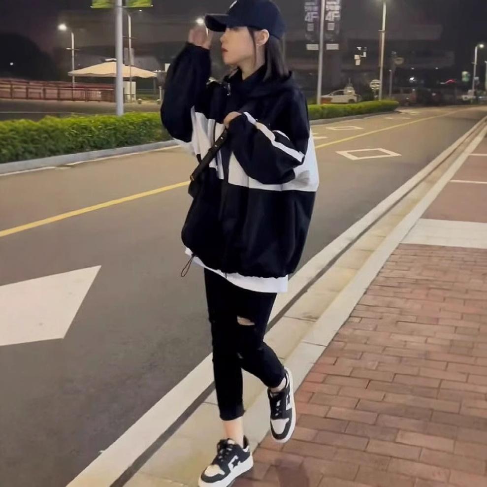 Padded cotton autumn and winter clothing new versatile jacket women's loose sports and leisure tooling jacket thickened top