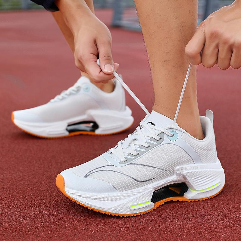 Модная мужская обувь для бега 2025 Дышащие кроссовки Легкая обувь для зала для мужчин Удобная обувь для ходьбы Противоскользящая спортивная обувь Женская