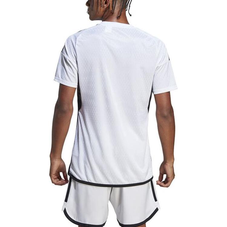 adidas Мужские белые футбольные майки умеренного прямого кроя HT5686