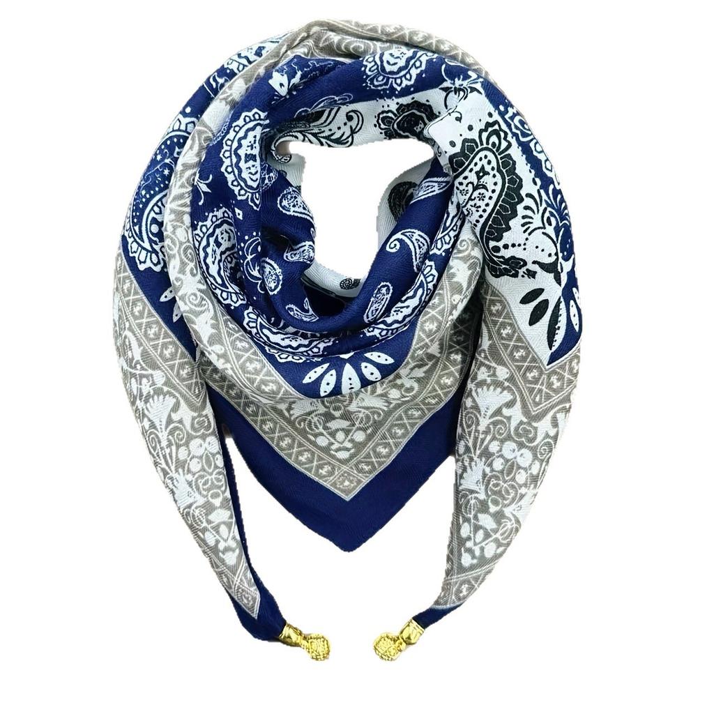 Magnetic Buckle Square Scarf Triangle Scarf for Spring Autumn Winter Neck Protection Warm Scarf
