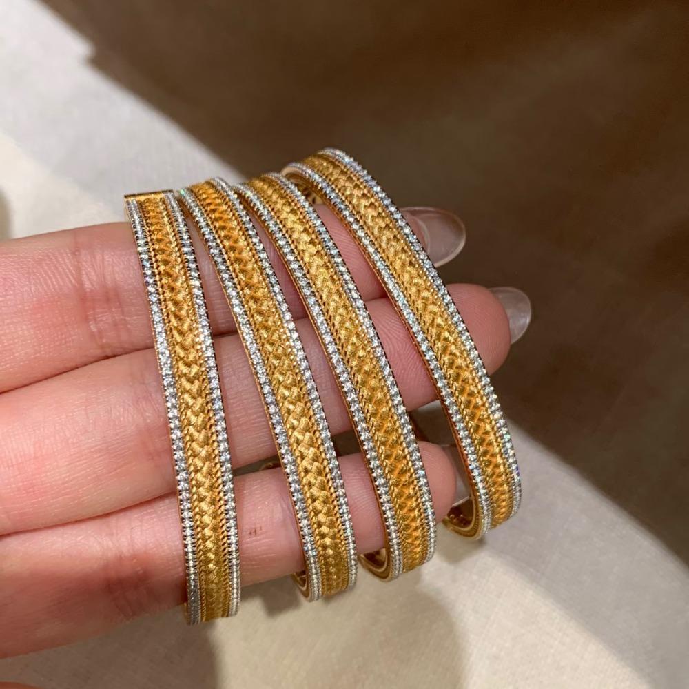 Vintage Gold Plated Diamond Flower Filigree Bracelet Chinese Style Woven Wheat Buckle Bangle for Women