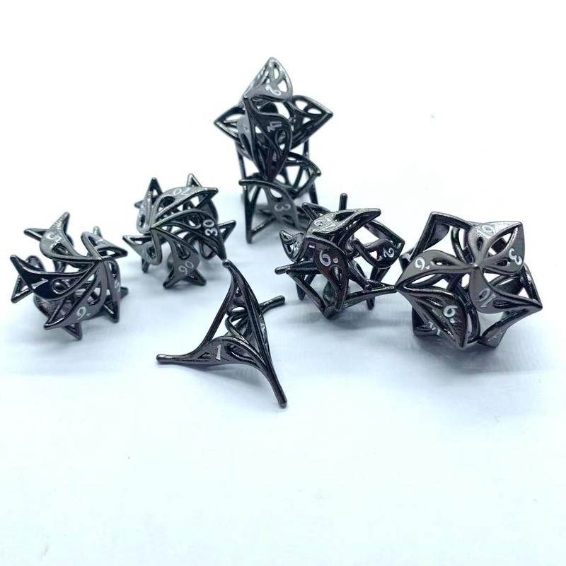 Новые металлические полые кубики D20 D12 D10 D100 D8 D6 D4 DND PRG Цветочные металлические полые кубики