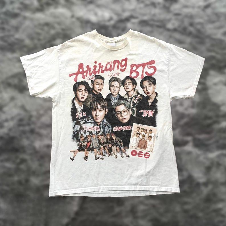 Летняя мода 2026 Модная футболка Мужская Женская Винтажная 90-х BTS Arirang Tour Графическая рубашка, K-pop Мерч, Одежда для фанатов Bangtan