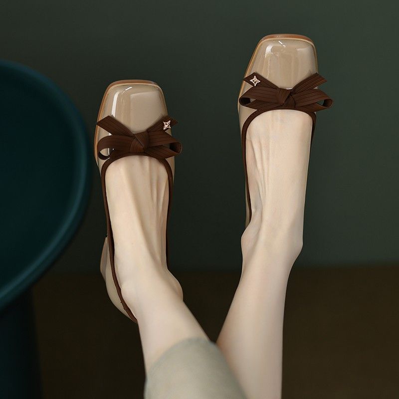 Туфли для женщин 2024 года, квадратные каблуки, женская летняя обувь в японском стиле Лолита со средним носком Мэри Джейн, обычная кожа, повседневный носок A