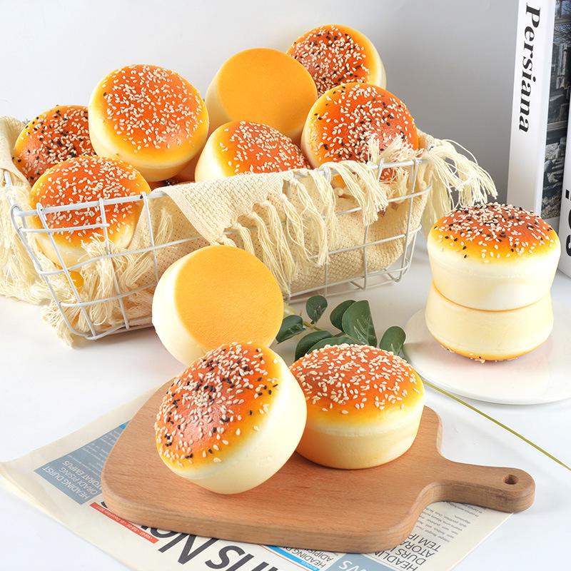 1Pcs Simulation Bread Squeeze Toys Stress Relief Realistic Food Fidget Toy Decompression Cake Cheese Bagel Bread Toy