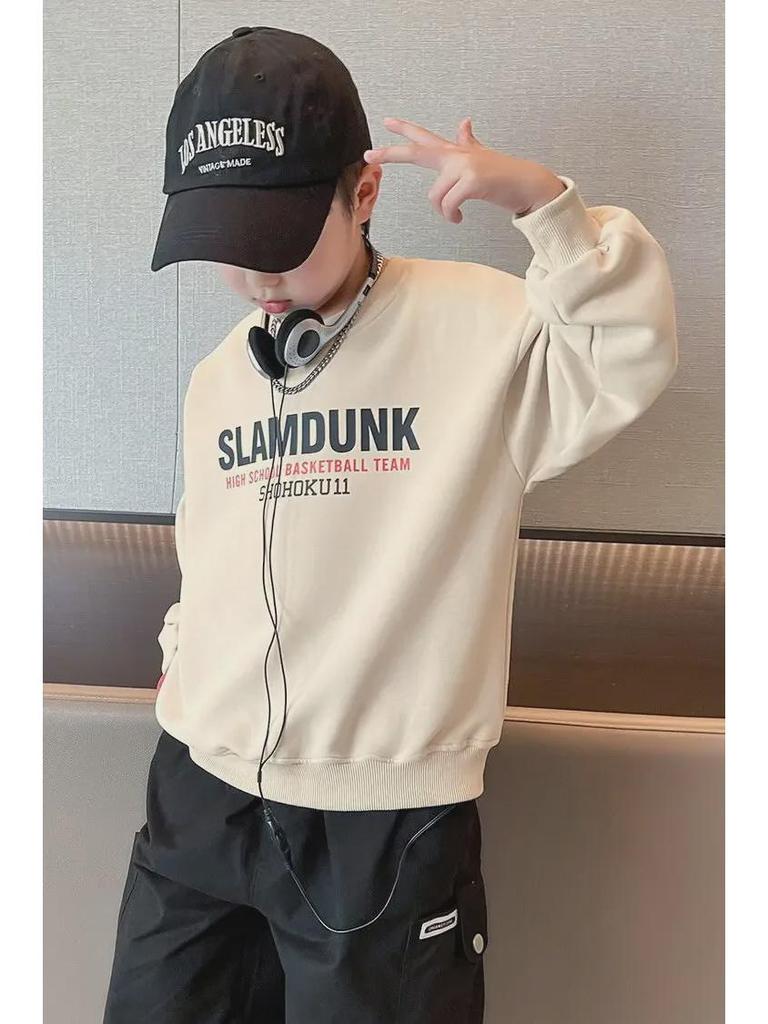 Стильная толстовка для мальчиков на осень 2023 года: Новые уличные топы для детей