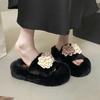 Модные женские шлепанцы на платформе с цветком 2025 Зимние Новые Тренды Пушистая Обувь Модная Мягкая Удобная Повседневная Обувь Элегантные Zapatillas De Mujer