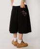 BOUNDARY Double-Pleated Twin Cross Bermuda Shorts [Black]