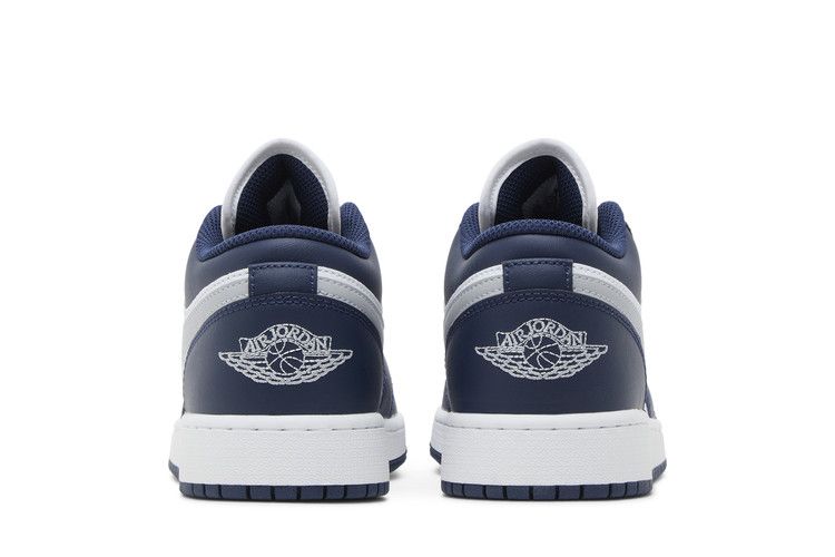 Детские кроссовки Nike Jordan 1 Low Midnight Navy Wolf Grey (GS) Белый/Полночный темно-синий/Серый волк