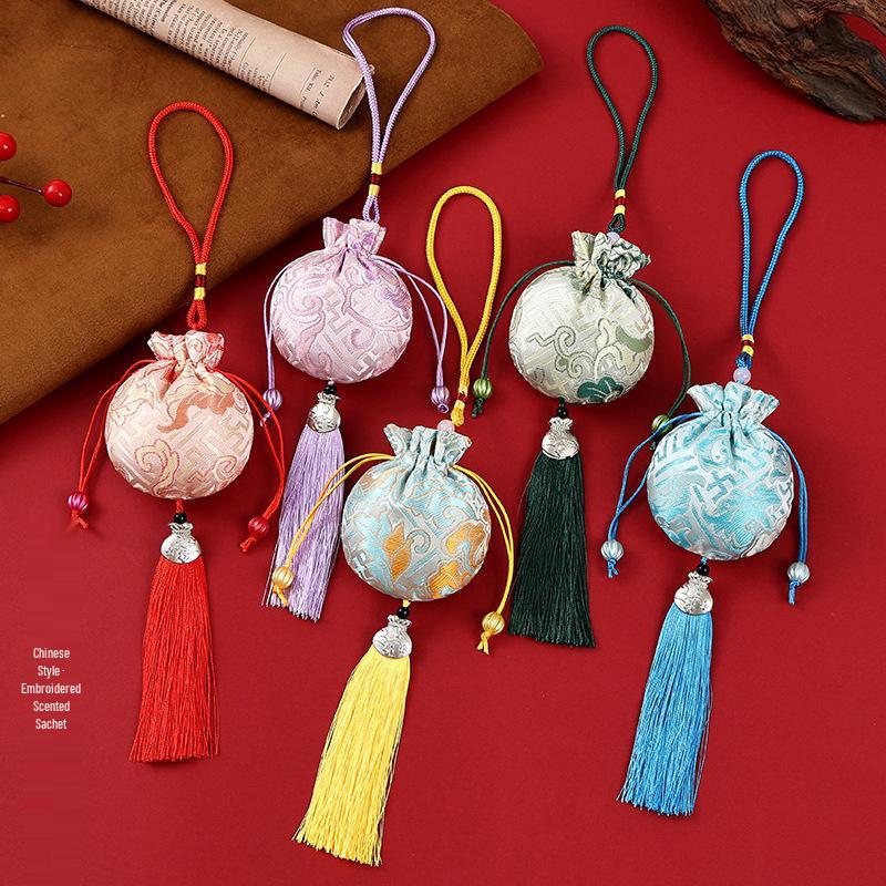 Dragon Boat Festival Brocade Sachet Bag - Portable Hanfu Purse with Ancient Style Pendant