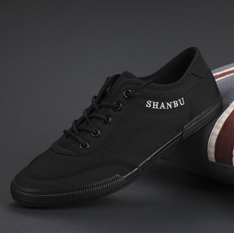 Большие размеры 46 Мужская повседневная обувь Легкие дышащие мужские туфли Кроссовки на плоской подошве Белые кроссовки Tenis Man на шнуровке